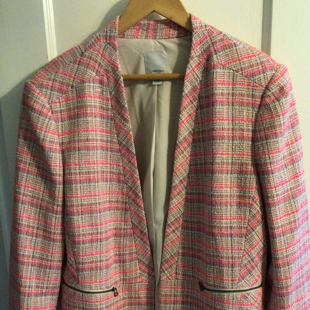 Waist cut jacket